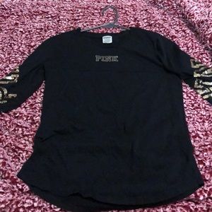 pink vs black & gold quarter sleeve shirt